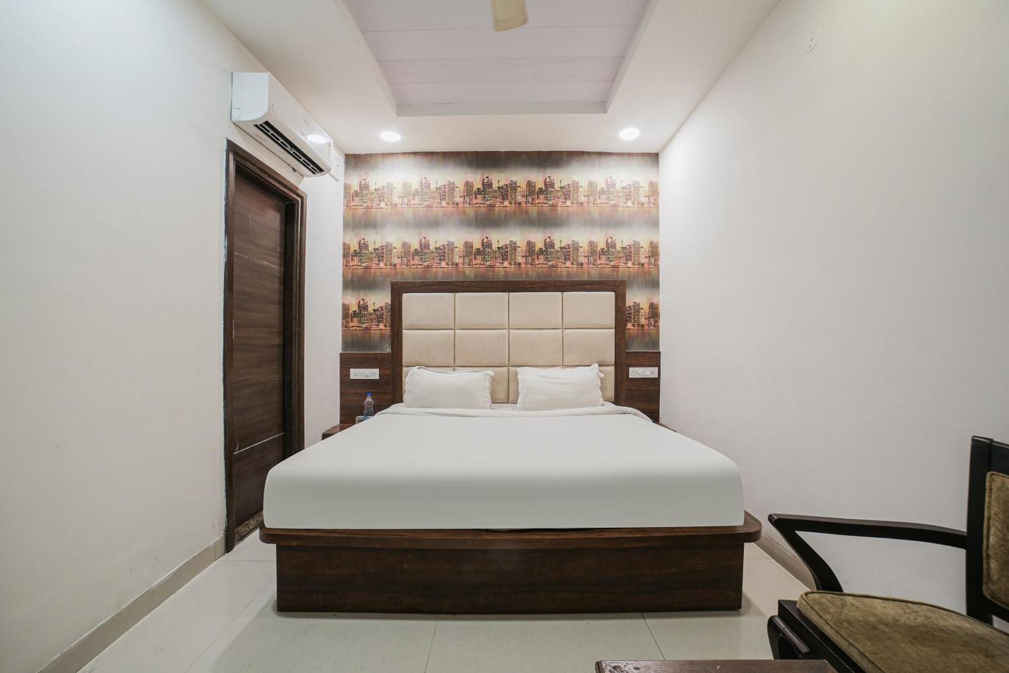 Townhouse Hollywood Heights Hotel Amritsar Ngoại thất bức ảnh