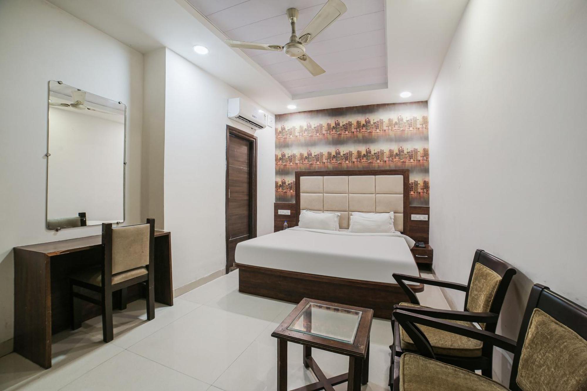 Townhouse Hollywood Heights Hotel Amritsar Ngoại thất bức ảnh