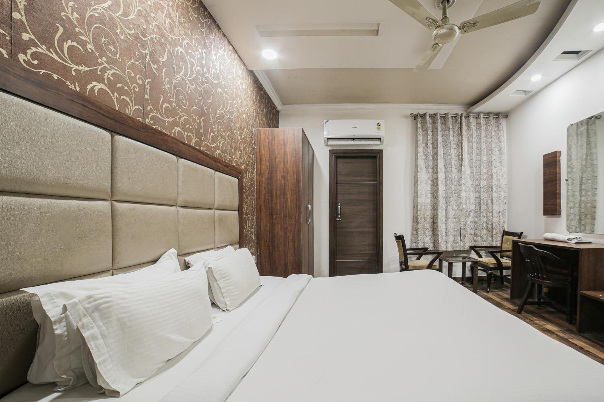 Townhouse Hollywood Heights Hotel Amritsar Ngoại thất bức ảnh