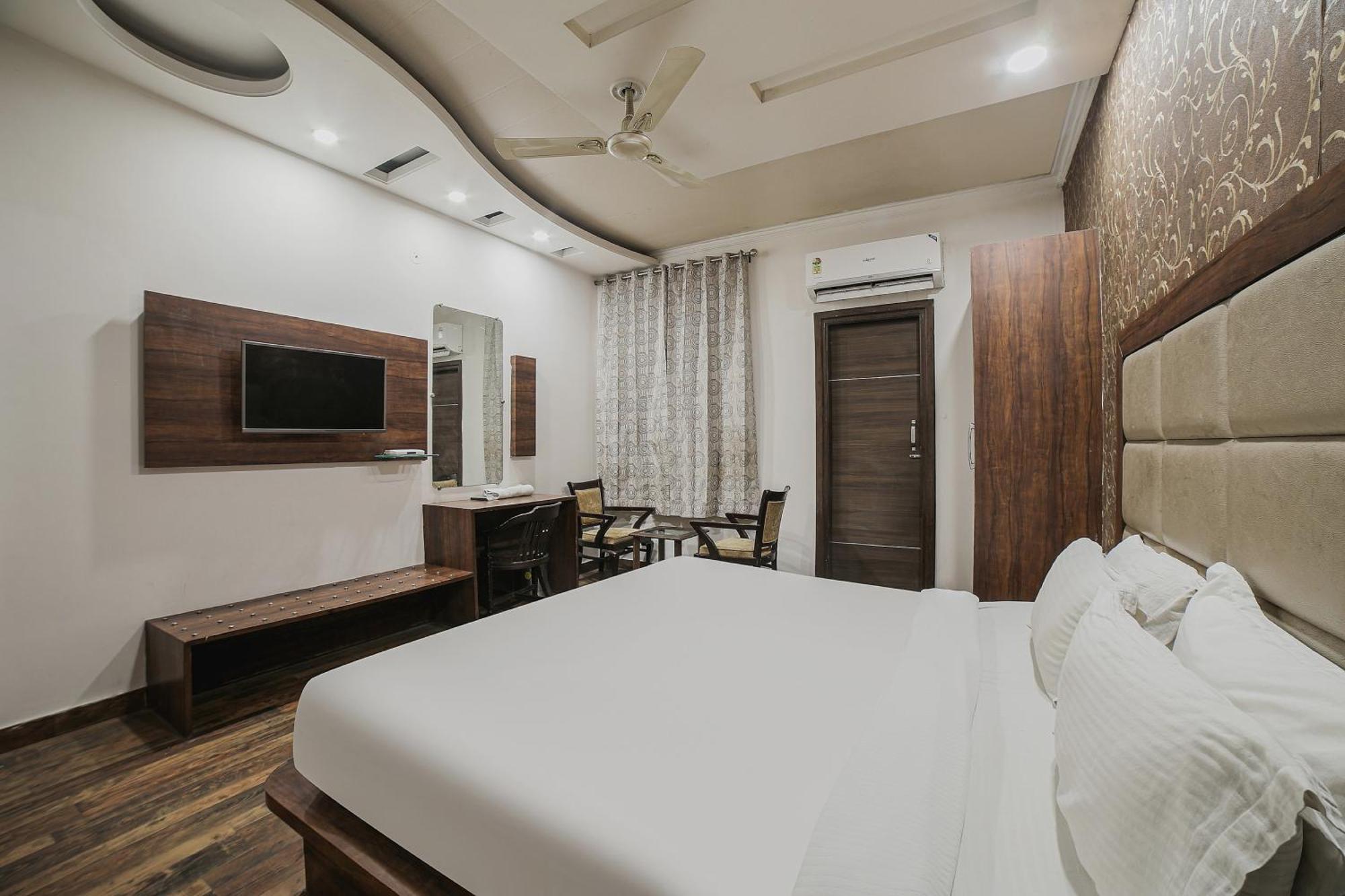 Townhouse Hollywood Heights Hotel Amritsar Ngoại thất bức ảnh